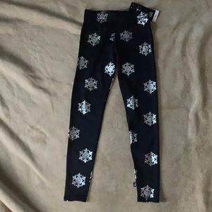 Terez Metallic Snowflake Leggings girls large NWT